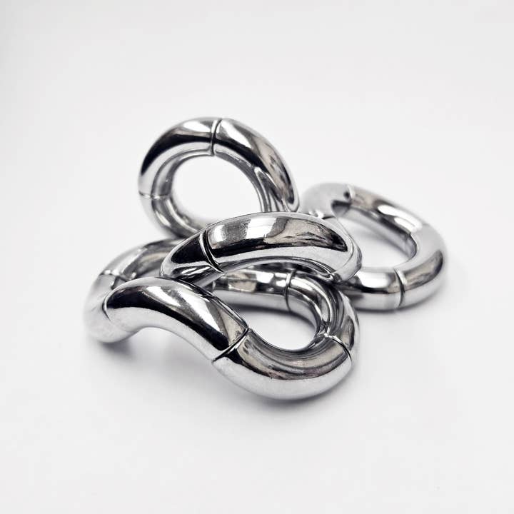 Tangle, Inc. – wholesale Fidget toy – Kids – Tangle® Kinetic Metal Sculpture - NEW!