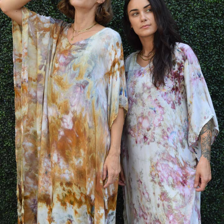 Black Sheep Goods - Vendita all'ingrosso Caftano - Donna - Copricostume in caftano tinto ghiaccio/abito da casa
