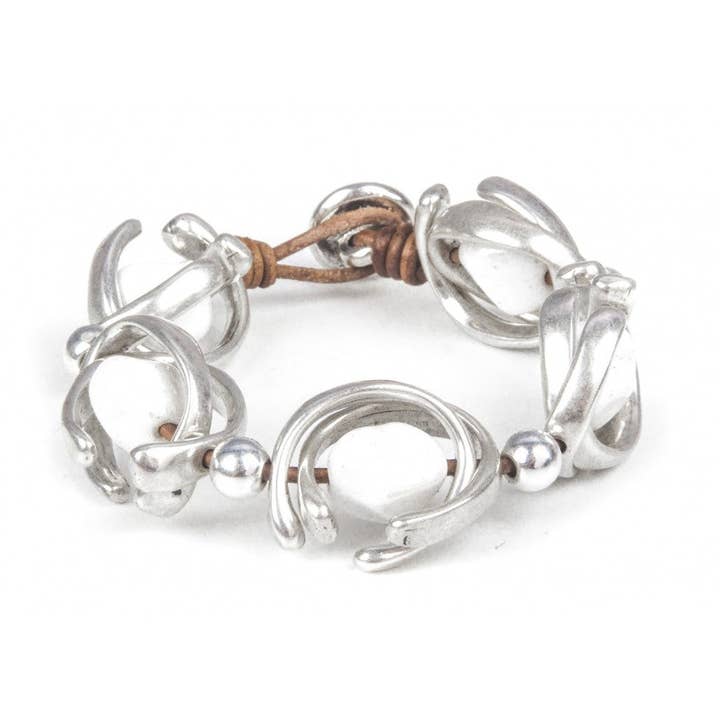 Bracciale vortice di perle per la vendita all'ingrosso da parte di 40 Grados a la Sombra