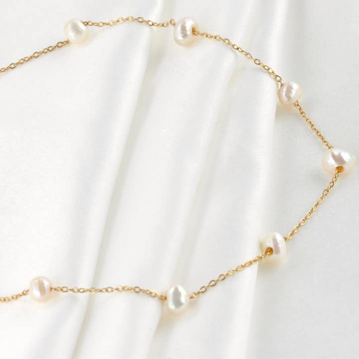 Blueyejewelry - Wholesale Beaded/Pearl Necklace - Pearl Station Necklace - Pearl Satellite Necklace