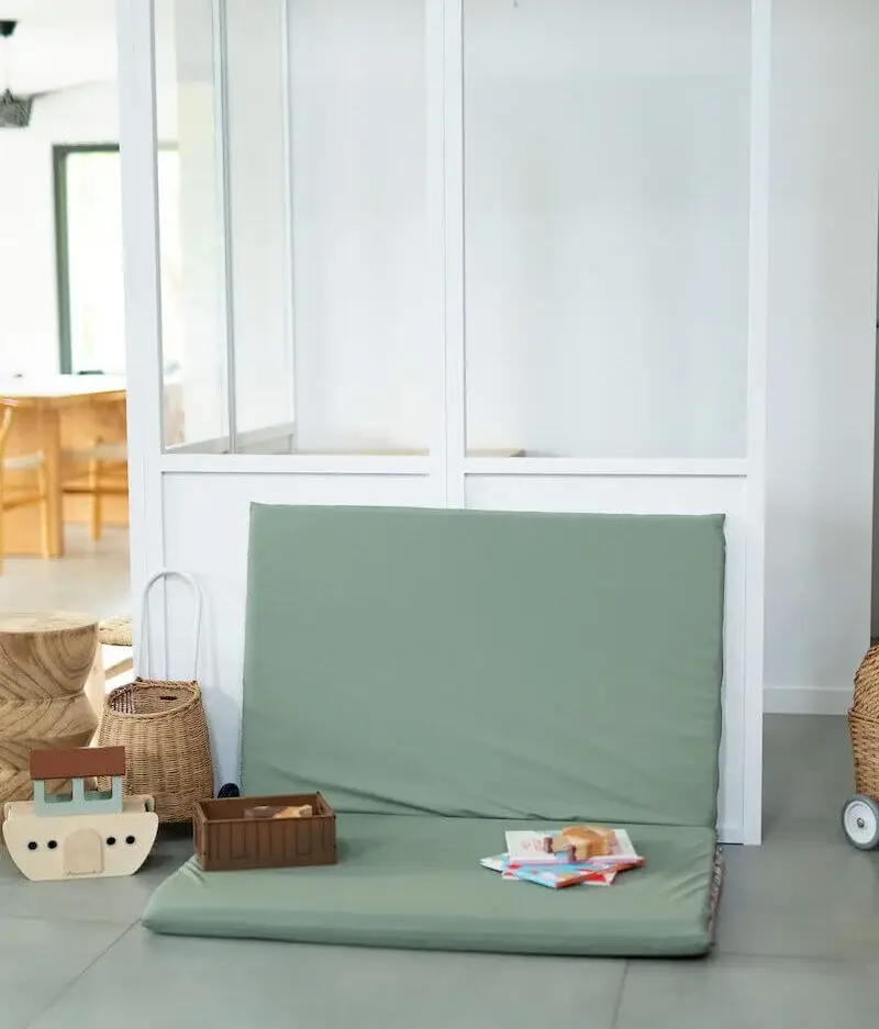 Manufacture des bébés français - Wholesale Play Mat - Kids & Baby - Vintage flowers waterproof play mat4