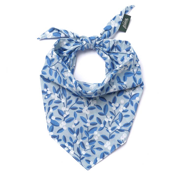 Blaubeer-Hundebandana für den Großhandel von The Paws