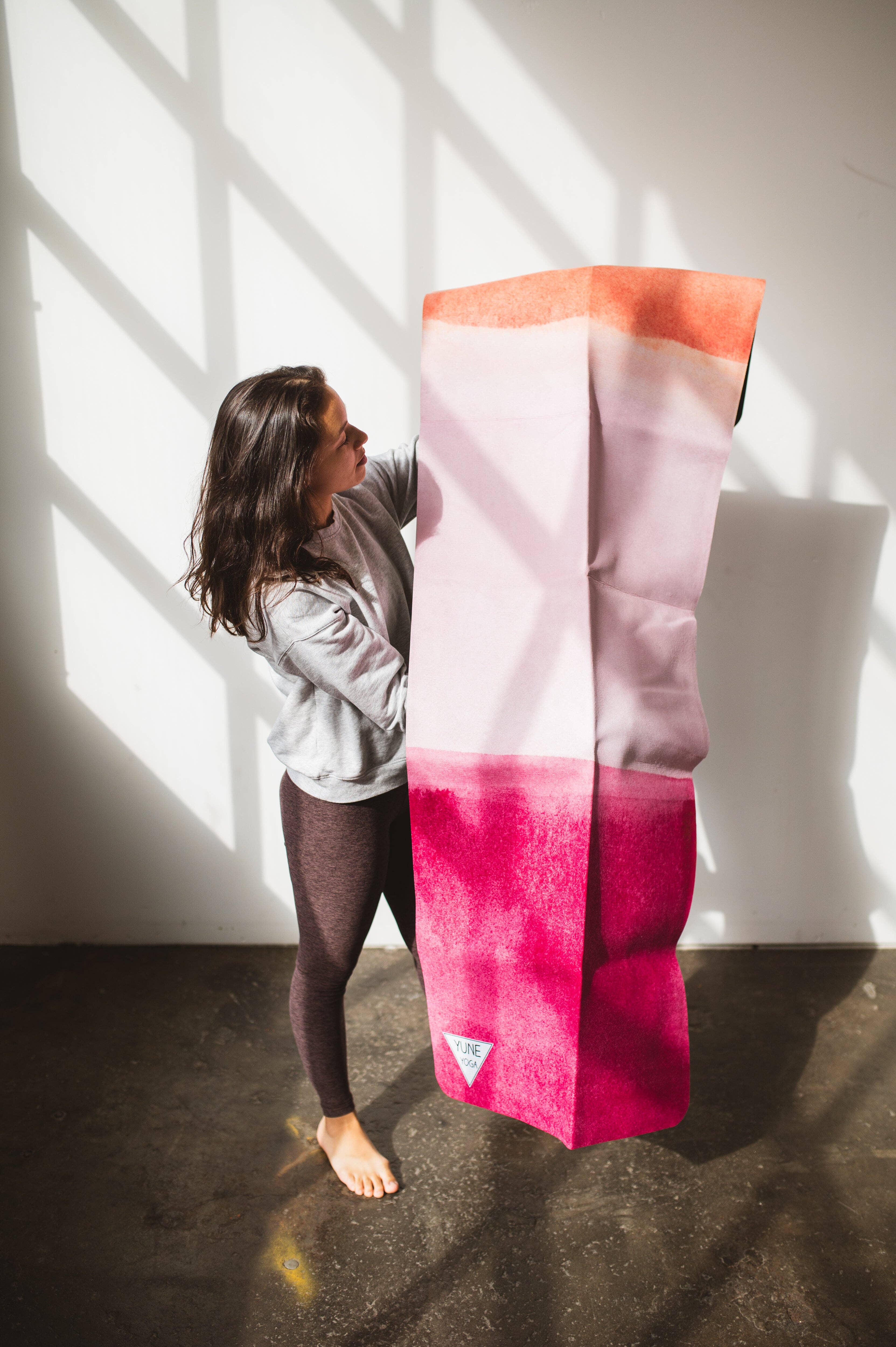 Yune Yoga - Wholesale Yoga Mat - Foldable Suede Yoga Mat Apollo Yune Yoga Travel Mat1