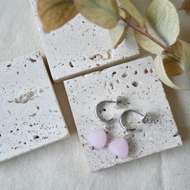 Aether & Nox – wholesale Huggie earrings – Terra Stud Huggie Pebbles1