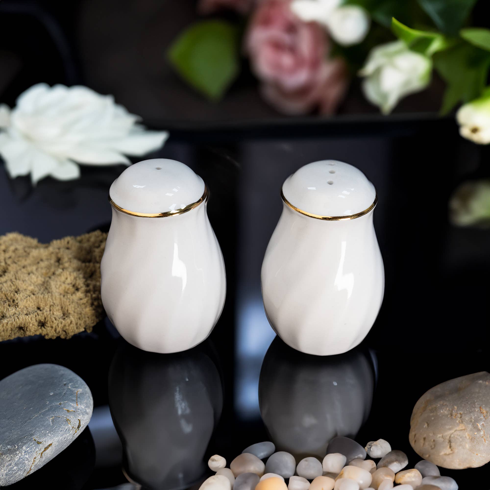 Lynns - Wholesale Salt & Pepper Shaker Set - *Floral Porcelain Salt & Pepper Set, Elegant Vintage14