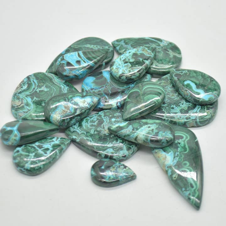 Cabochão de Pedra Preciosa em Forma de Gota de Malaquita Crisocola por atacado de Oriental Direct Craft Supplies