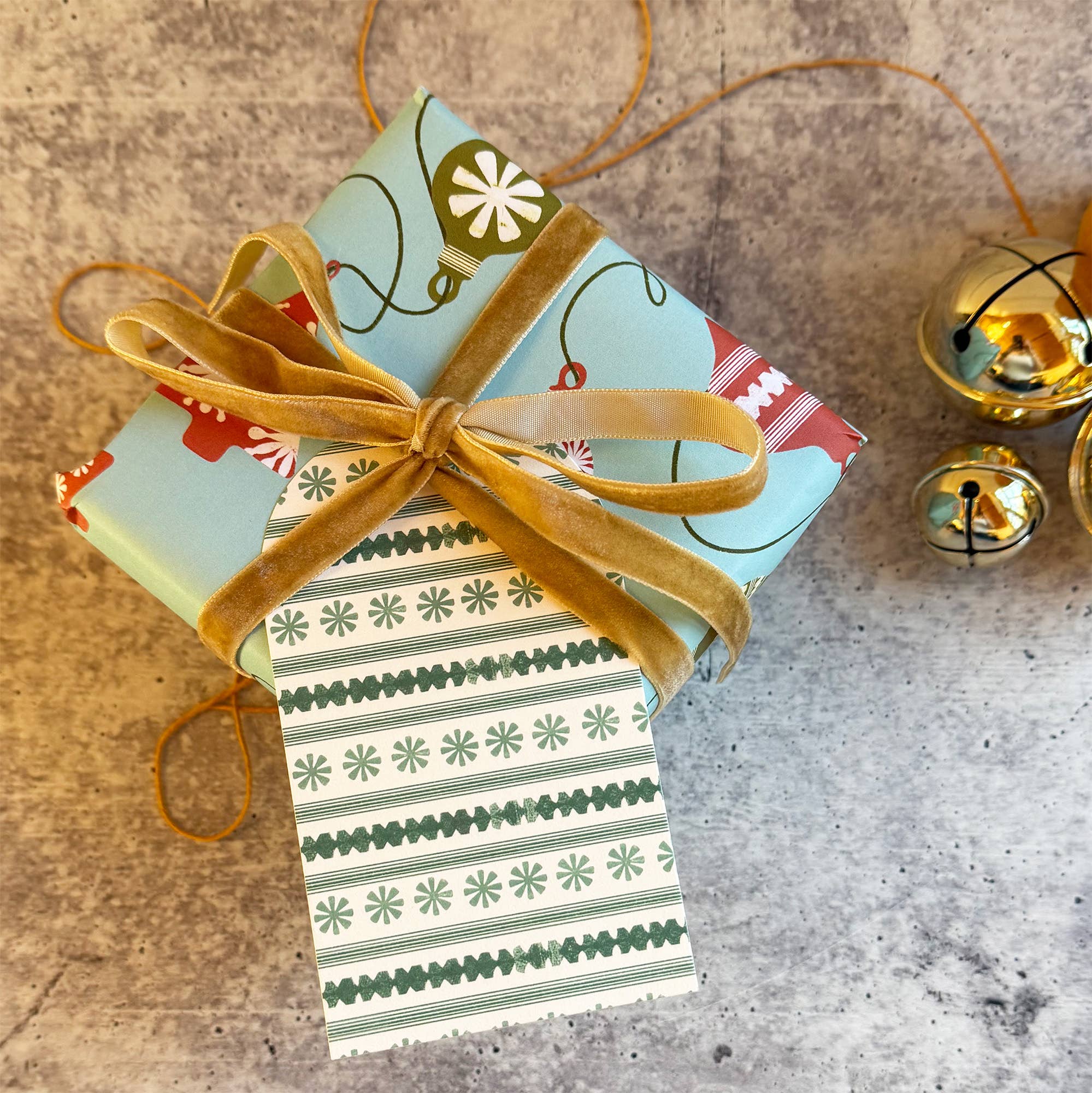 Slow Notes - Wholesale Flat Wrap - Scandinavian Vintage Trees Double-Sided Wrapping Paper3