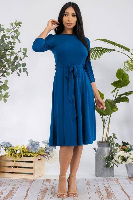 H&H Fashion Inc. – Großhandel Kleid – Damen – HH583X-S Plus Size Midi-Kleid mit Bindegürtel, Puffärmeln & Schlüsselloch-Ausschnitt19