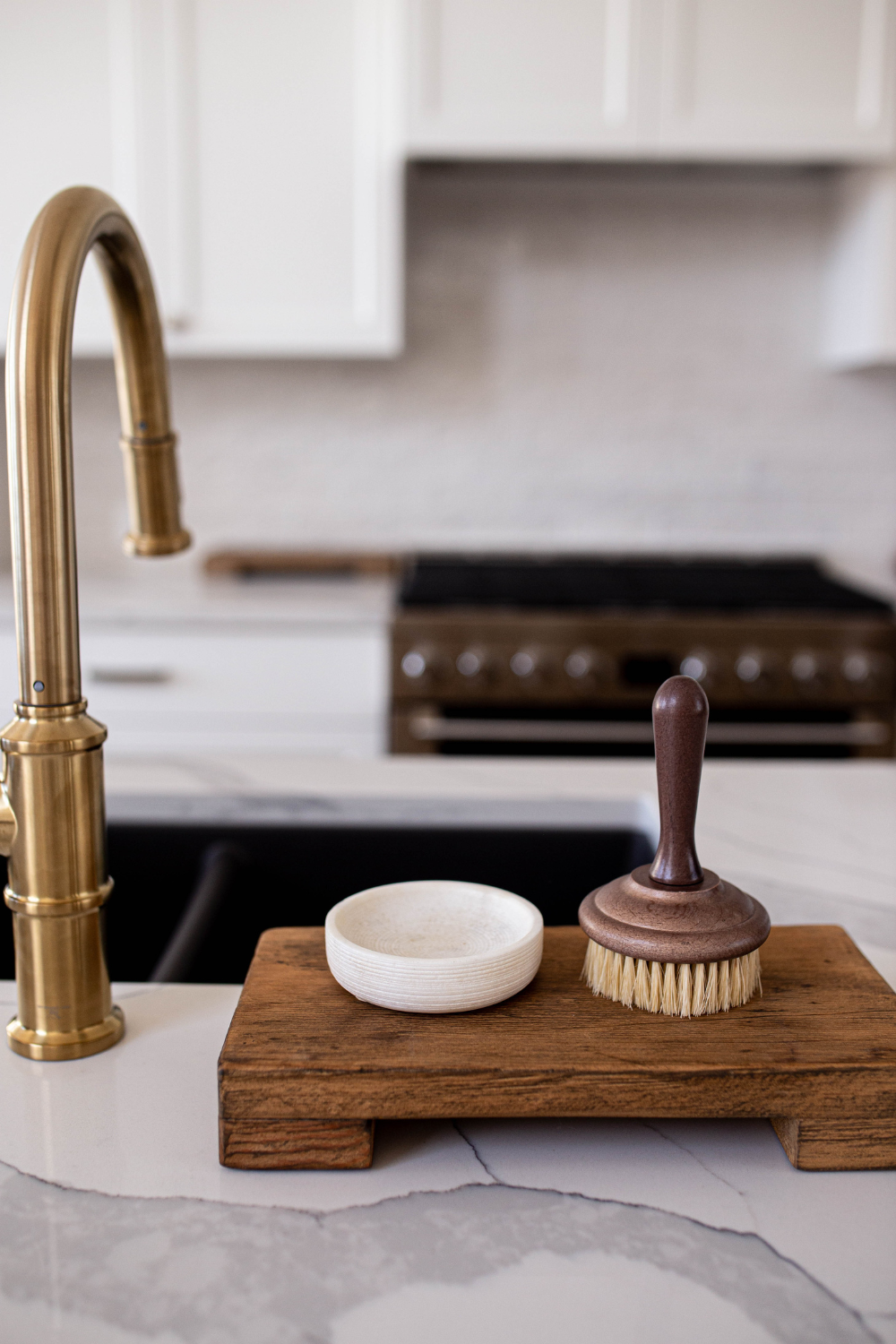 Luxe B Co - Venta al por mayor Platitos para jabón de baño - Porta jabón y cepillo de mármol4