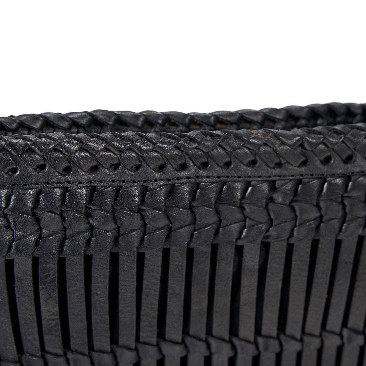 Bazar Bizar Living - Wholesale Crossbody Bag - Women's - The Sling Bag - Black6