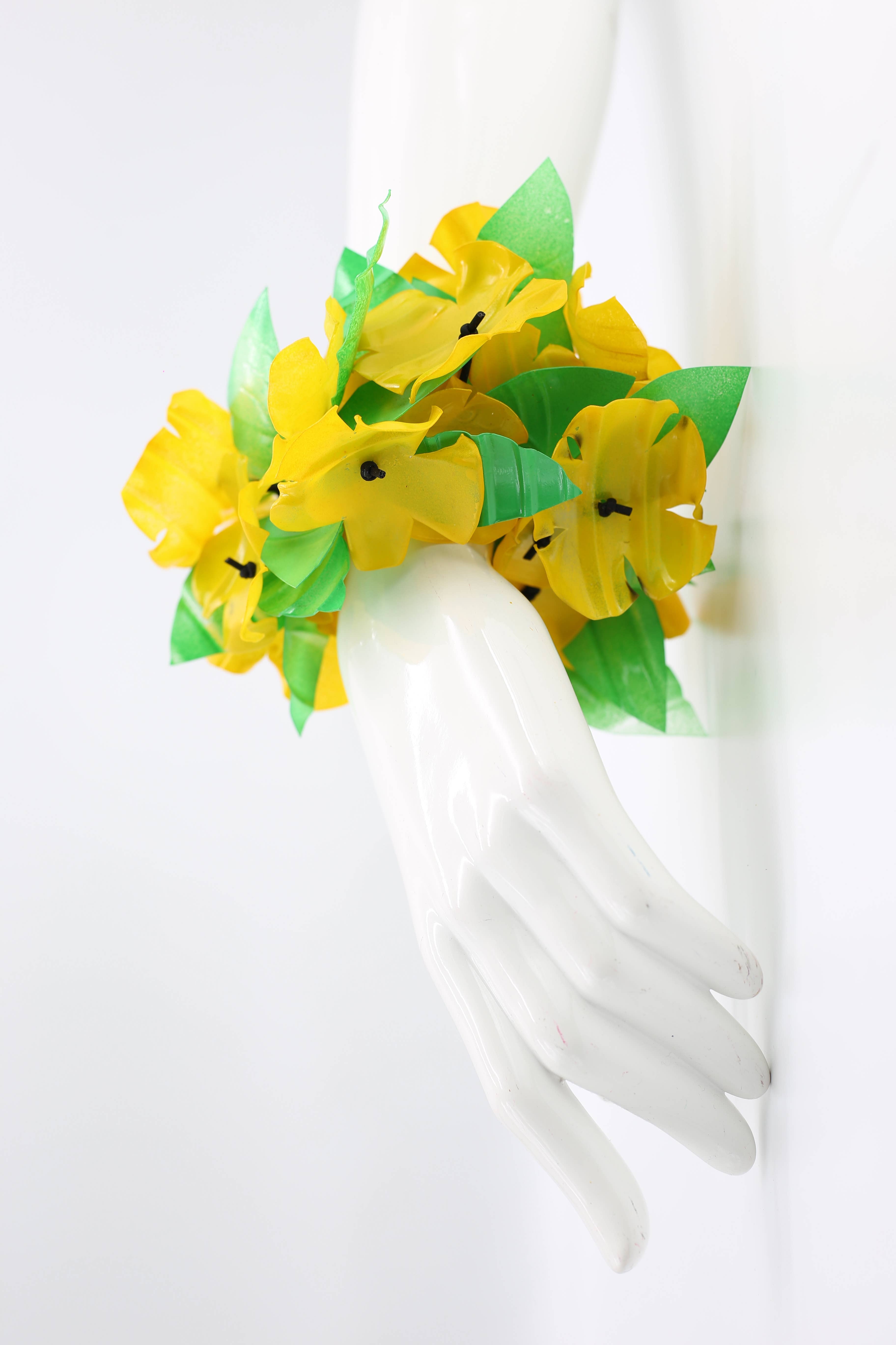 Jianhui London – Engroshandel Armbånd – Recycled plast valmue med grønne blade armbånd3