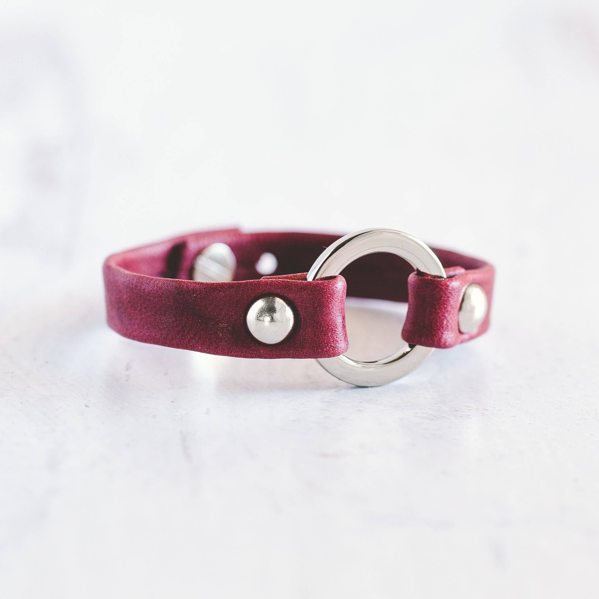 Giving Bracelets – Großhandel Armreif – One Love Lederarmband - Silber14