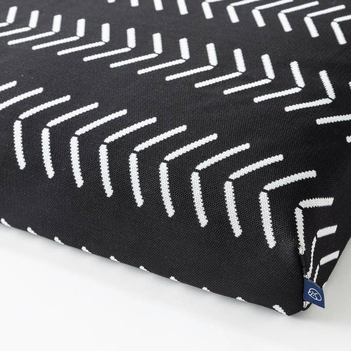LAY LO Pets - Black and White Chevron Dog Bed or Duvet Cover for wholesale by LAY LO™ Pets
