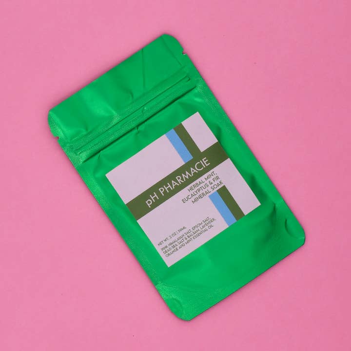 Herbal Mint, Eucayptus & Fir Mineral Soak for wholesale by pH PHARMACIE