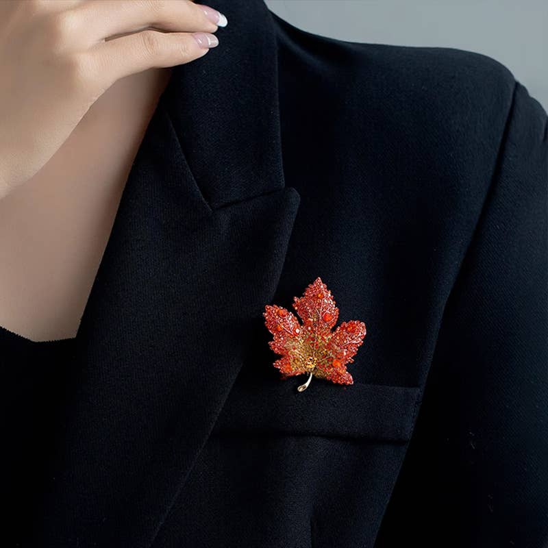 Tourtiwi - Wholesale Brooch - Sparkling Rhinestone - Encrusted Maple Leaf Brooches1