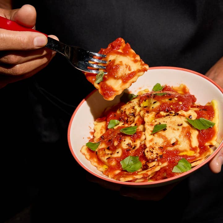 Ripi - Wholesale Pasta - Chicken Parm Ravioli w/ Crushed Tomatoes, Mozzarella & Basil3