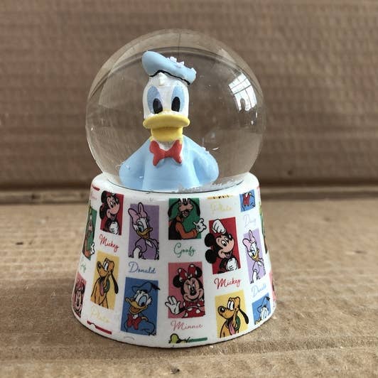 Silver Buffalo - Wholesale Snow Globe - Disney Donald Duck Boxed 45mm Light Up Snow Globe2