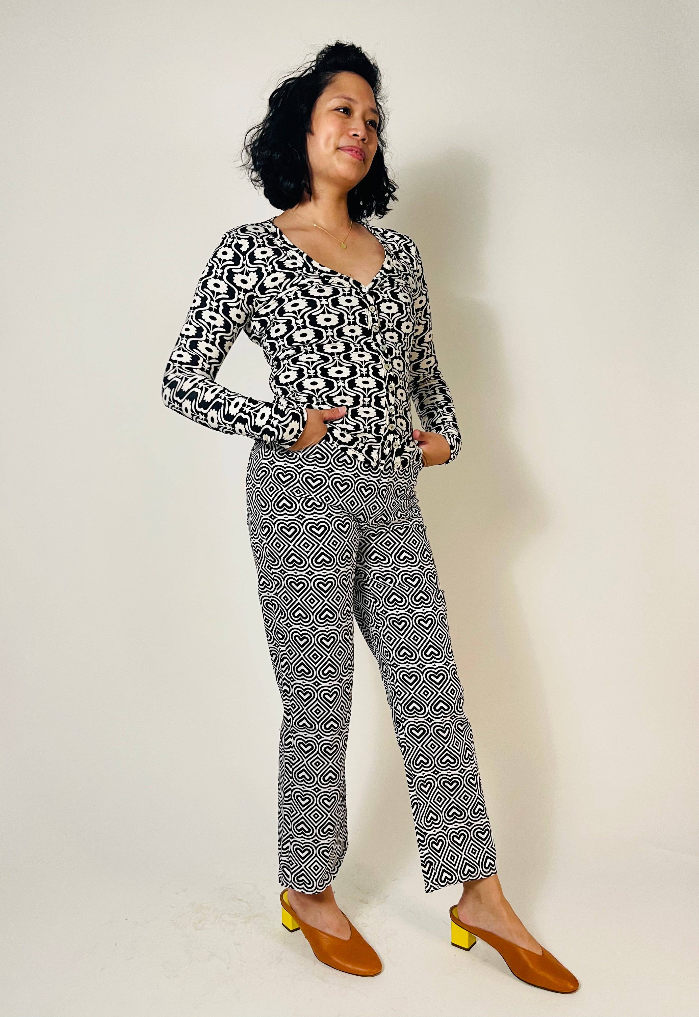 Altar - Wholesale Dress - Women's - Zora Cardigan in Deco Floral6