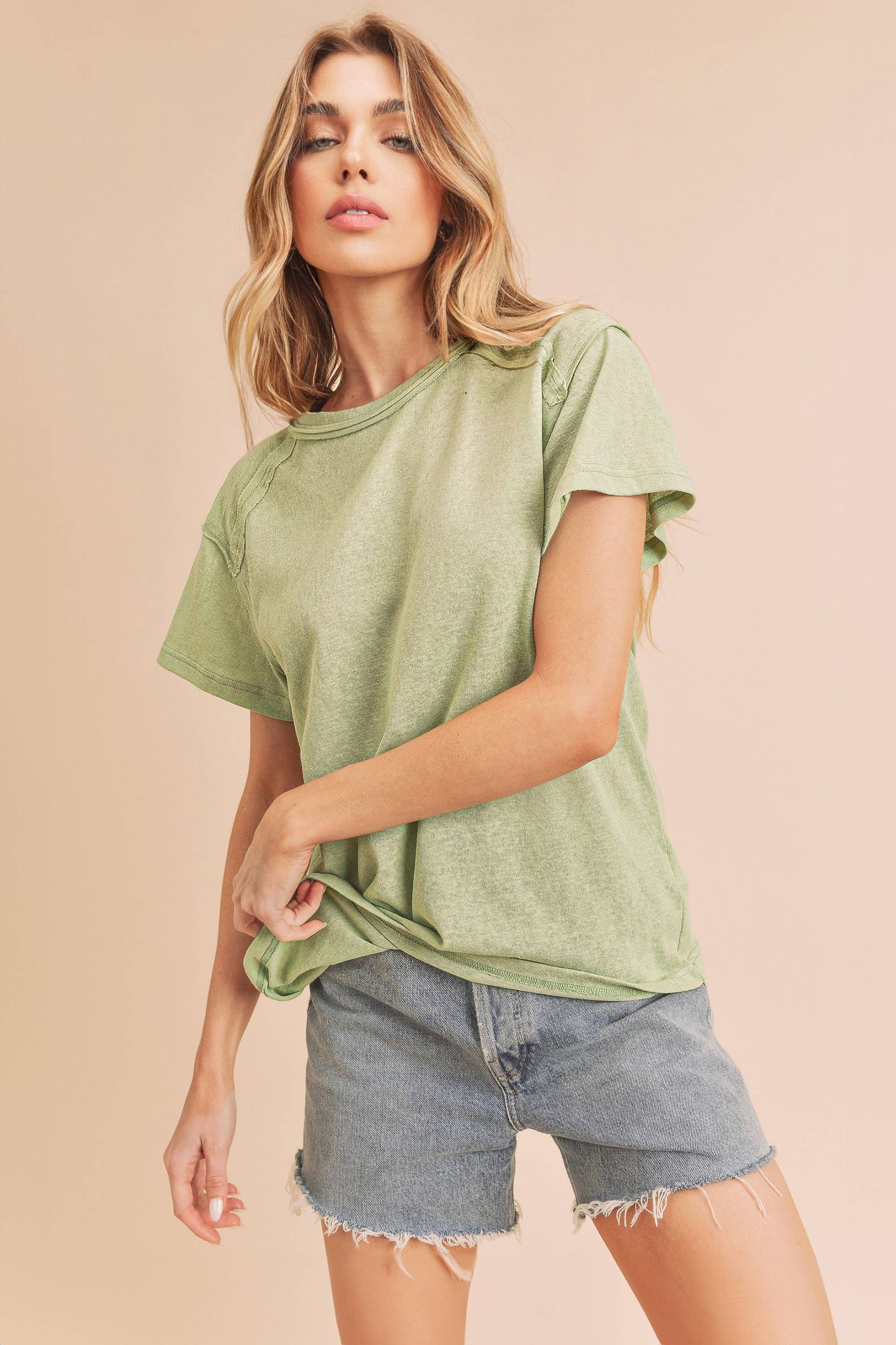 AEMI + CO - Wholesale T-Shirt - Women's - 847AN Junie Top 28