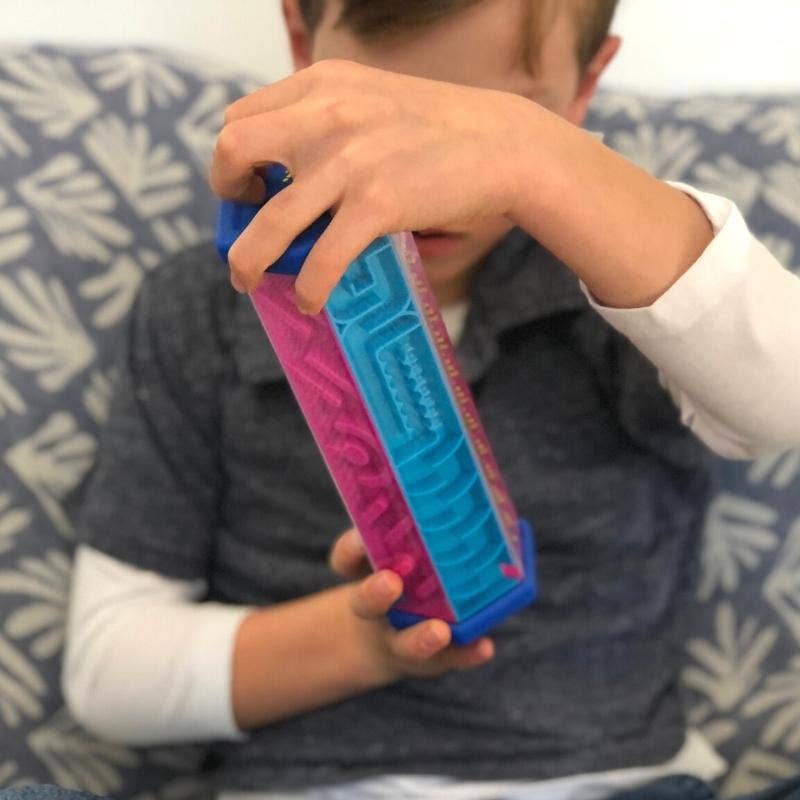 Möbi Games Inc. – wholesale Classic toy – Kids – Zoomi Hexagon Maze3