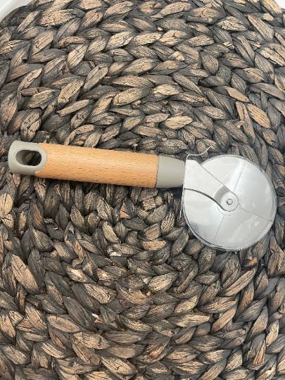 Hazel Grove Customs - Wholesale Pizza Wheel - Blank Pizza Cutter - Pizza Slicer