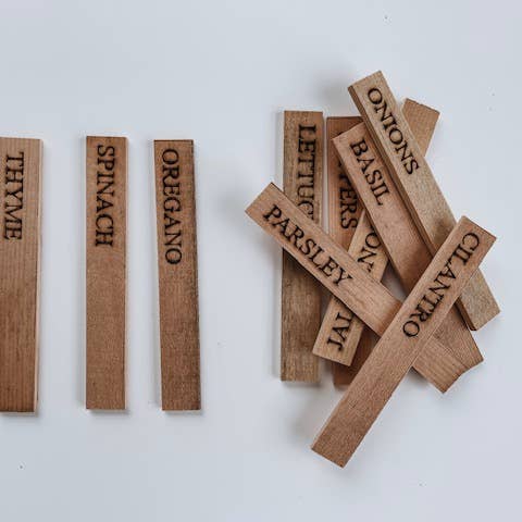 Heartland Designs - Wholesale Garden/Lawn Stake - Garden Marker | Veggie Stake | Plant Labels | Garden Decor1