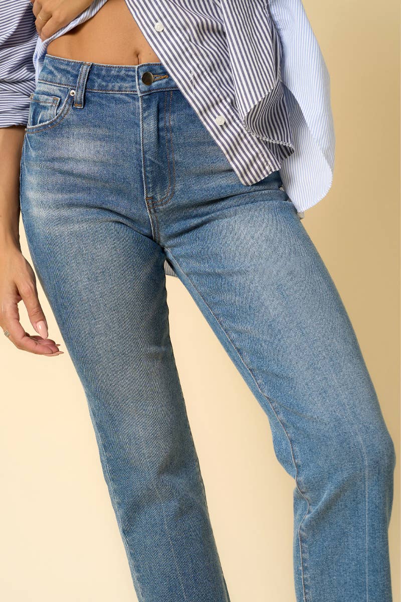 Insane Gene USA – Großhandel Jeans – Damen – HOCHHAUS FREIGEGEBENER SAUM GERADE5