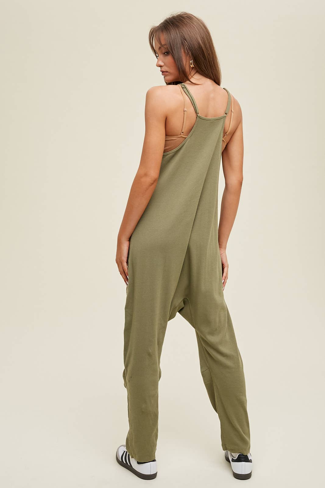 Wishlist Apparel – Engroshandel Jumpsuit - Dame – RIBSTRIKKET JUMPSUIT MED LOMMER/WL23-80022