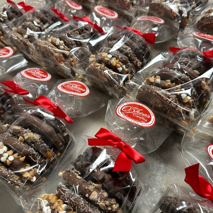 O'Shea's Candies Sweet Shop - Wholesale Chocolate Covered Sweets - Gourmet Decorated Pretzel Stacks 6PK w/ Bow 🥨8