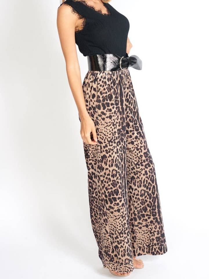 Pantaloni Bianca in velluto con stampa leopardata per la vendita all'ingrosso da parte di MUSE FASHION