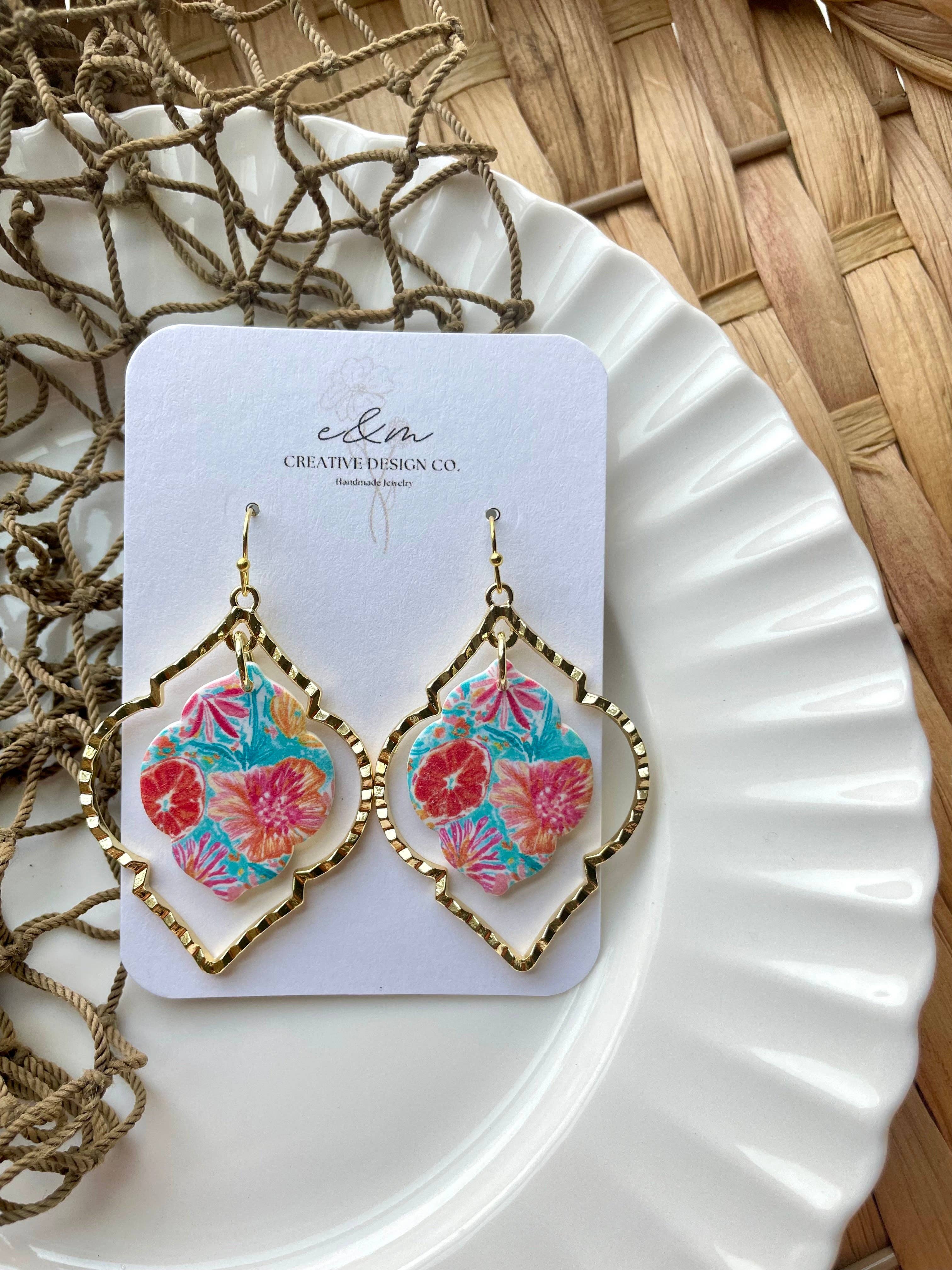 E & M Creative Design Co. - Wholesale Dangle Earrings - Tropic Twist Earrings