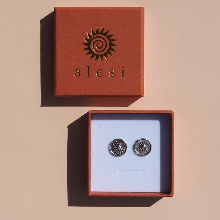 Alesi Jewellery - Wholesale Stud/post earrings - 18K Gold Sun Earrings3