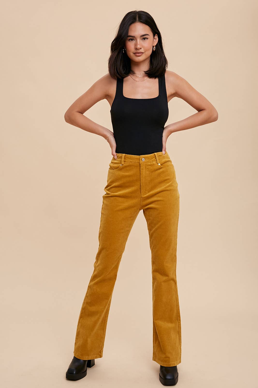 In Loom - Wholesale Pants - Women's - FLARED CORDUROY PANTS