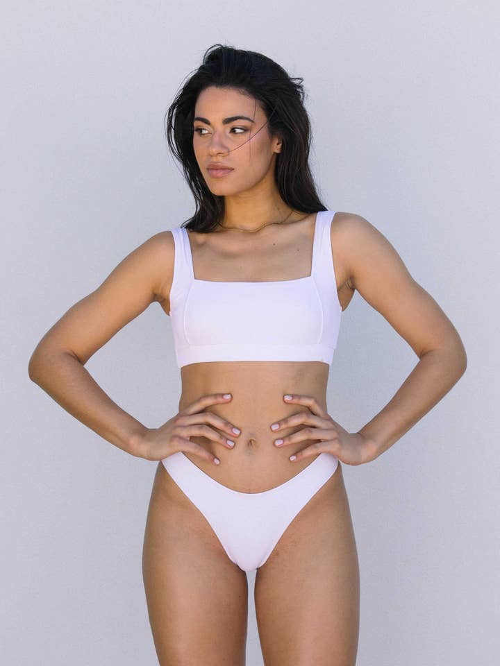 Top de bikini bandeau KAUI blanco para venta al por mayor de OCEANCHILD
