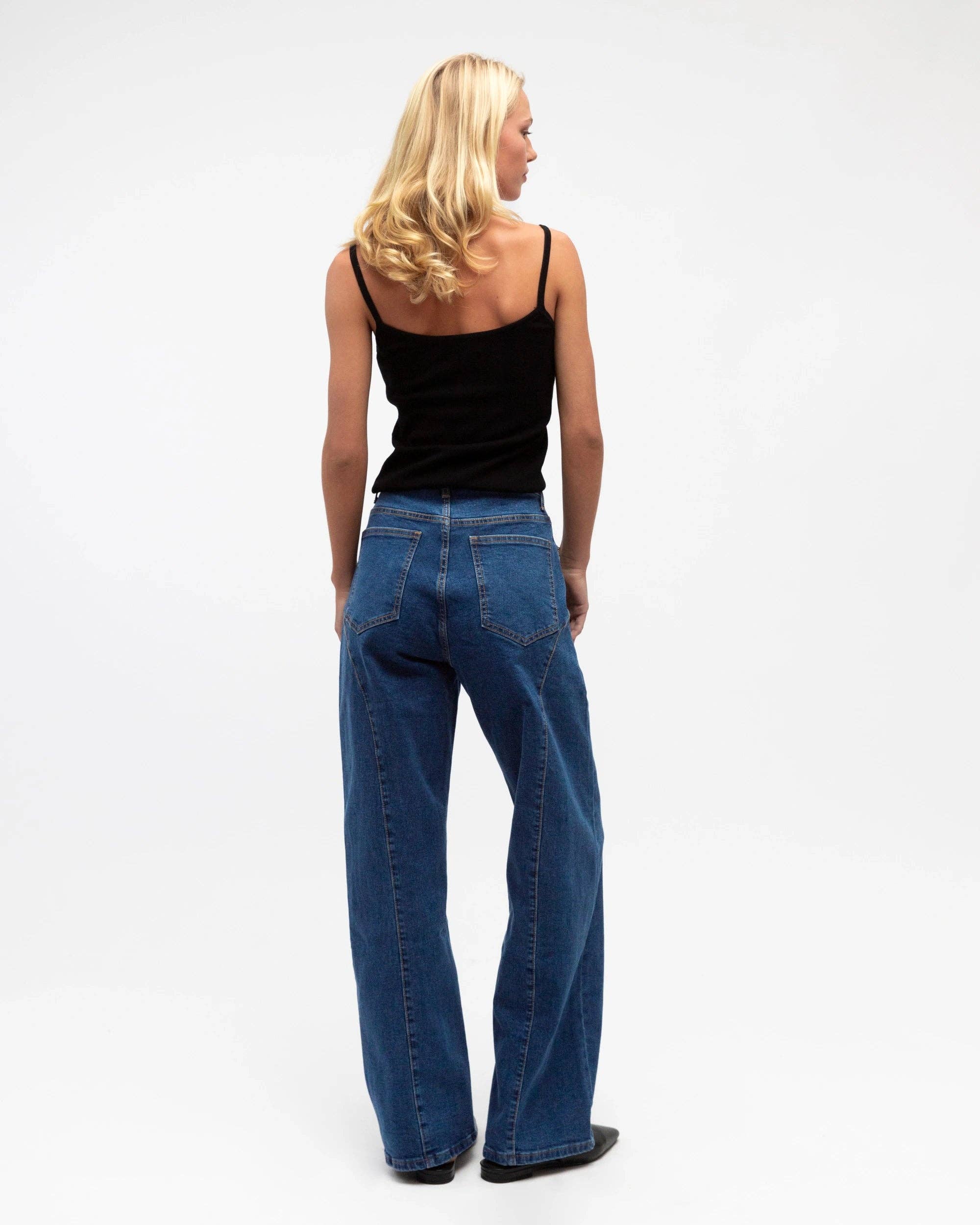 Global Fashion House - Wholesale Jeans - Women's - CONTRASTING STUDS DENIM PANTS9