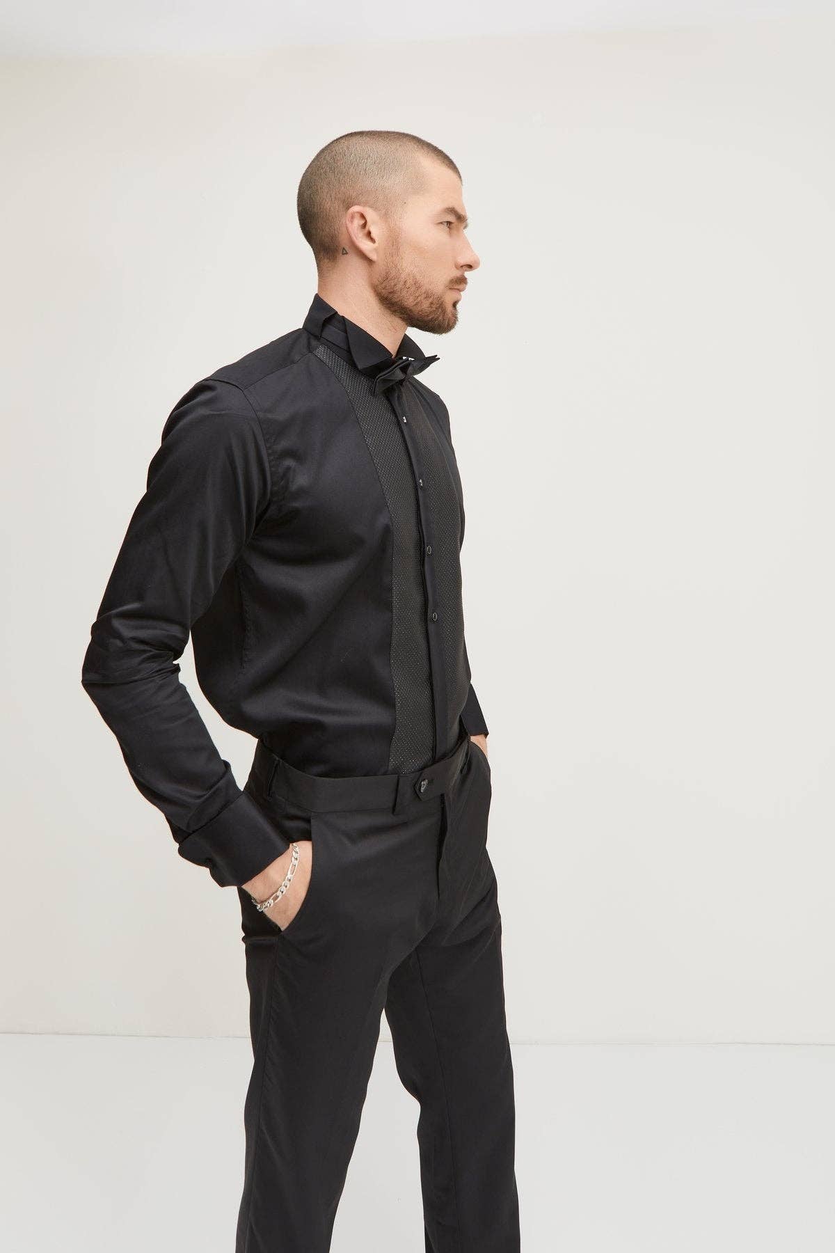 SCHWARZ SCHWARZ Pique Bib Smokinghemd für Herren - Schwarz Schwarz für den Großhandel auf Faire2