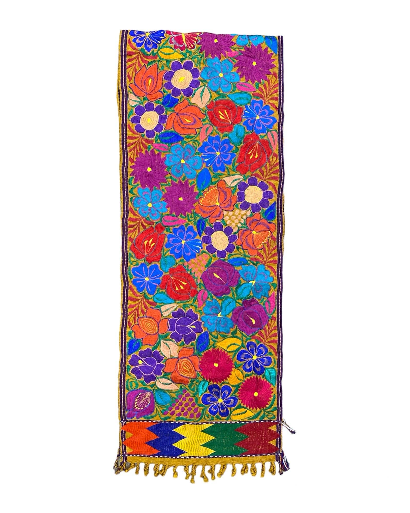 Cielito Lindo - Wholesale Table Runner - Floral Embroidered Table runner - Intricate Design2