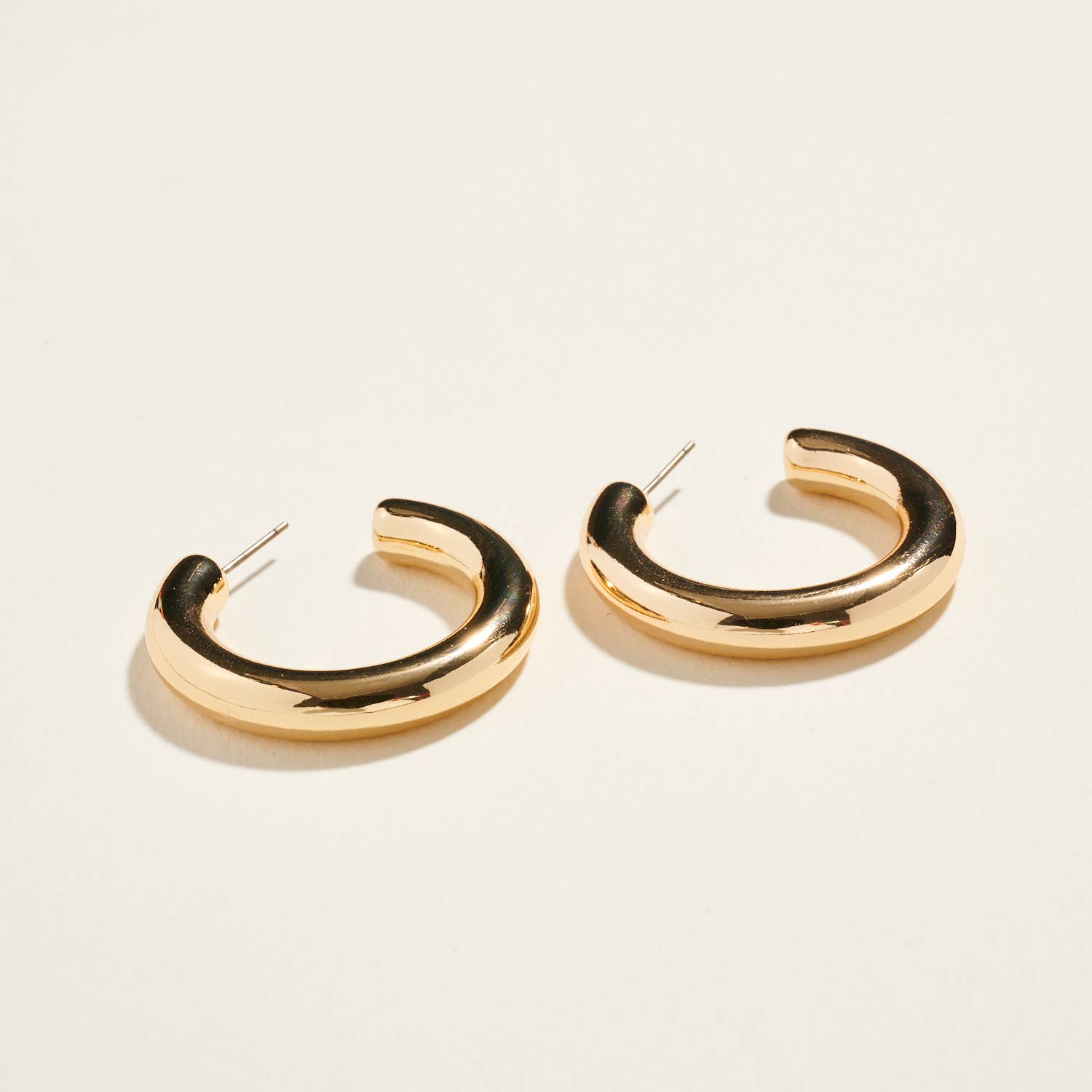 Designature New York - Wholesale Hoop Earrings - Round Shaped Ccb Basic Metal Hoop Earrings1