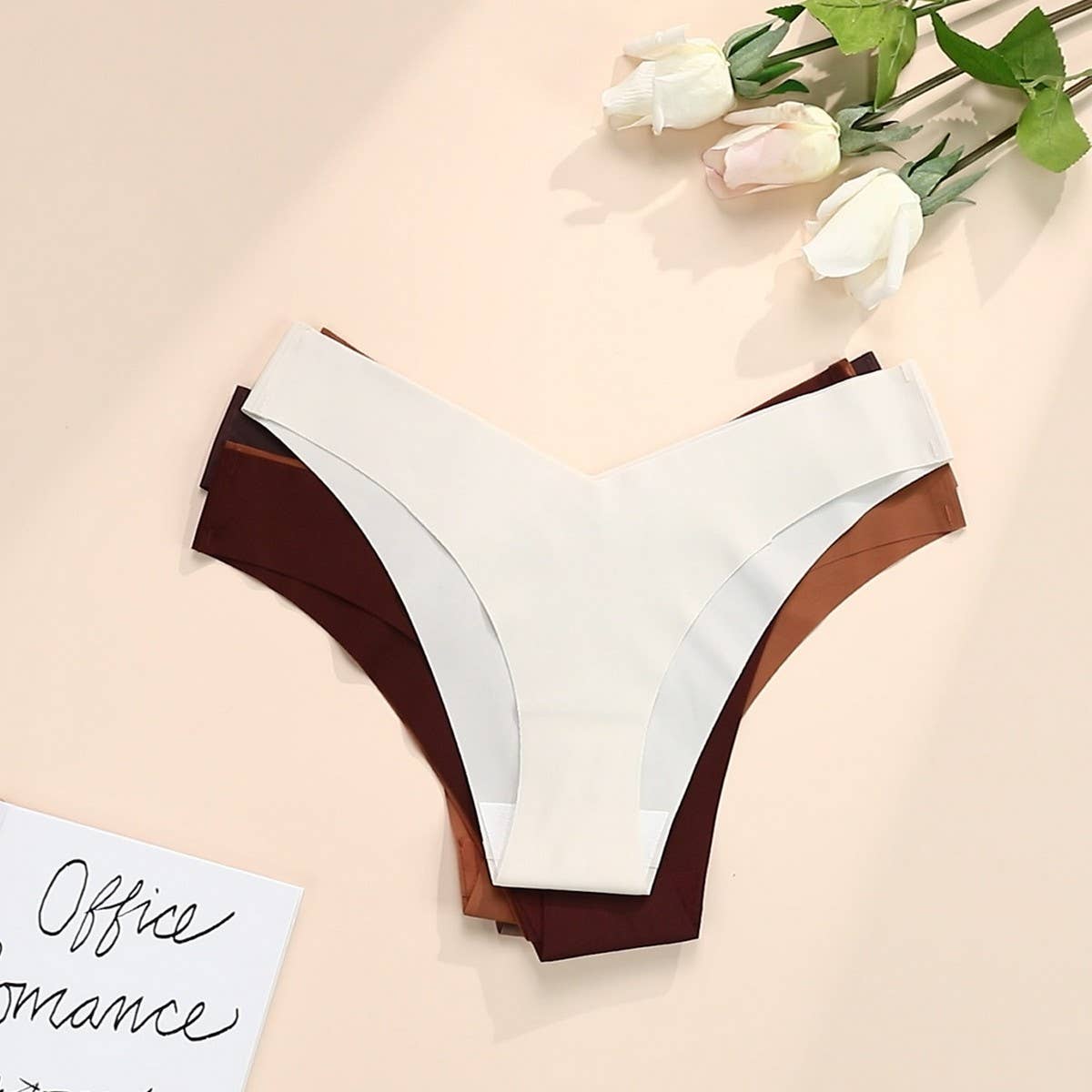 ACCITY - Wholesale Underwear - Women's - SEAMLESS ICE SILK BREATHABLE TRIANGULAR UNDERWEAR_CWMU006532