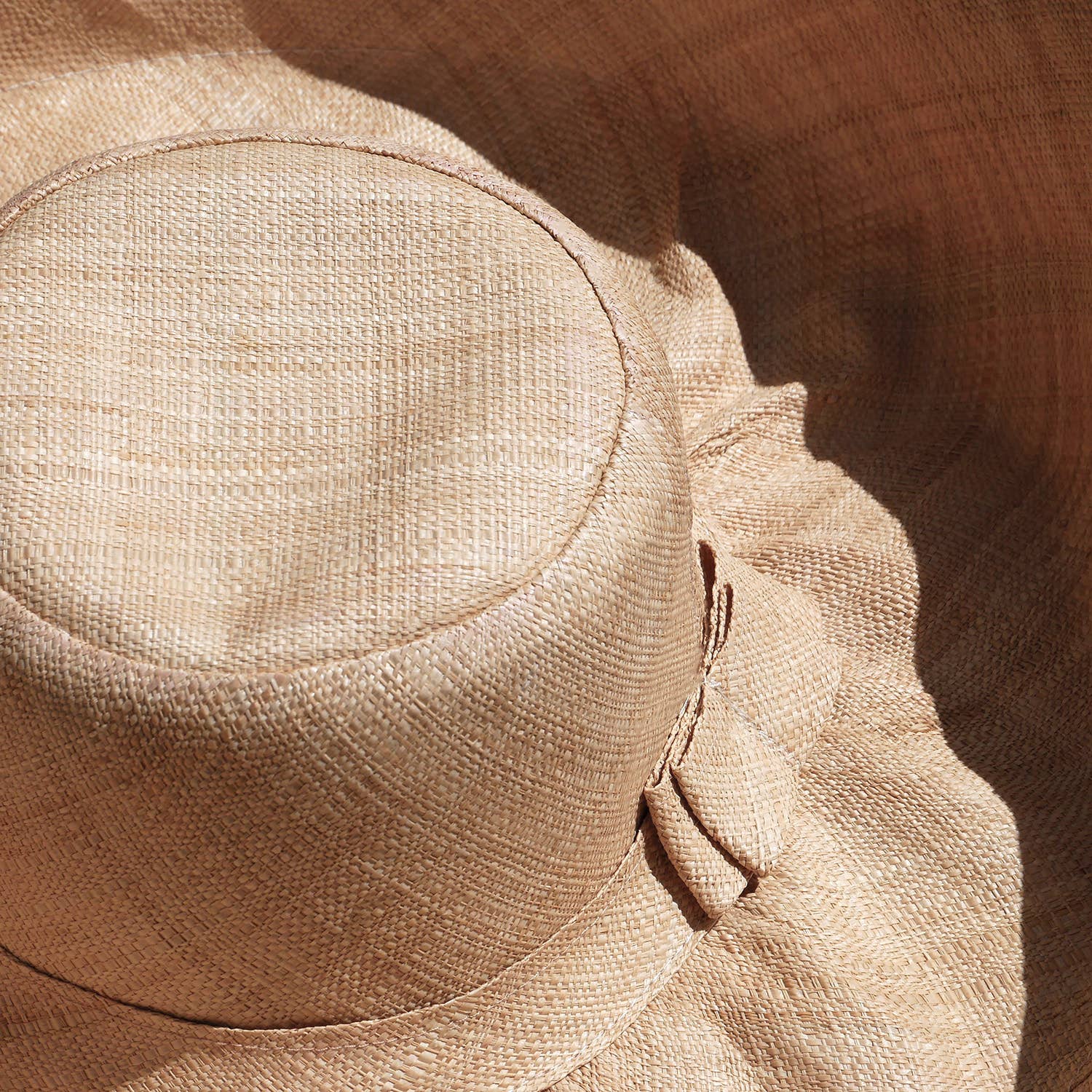 Le comptoir de la plage - Venta al por mayor Sombrero de paja - Unisex - Sombrero capelina de rabano artesanal surtido de Madagascar15