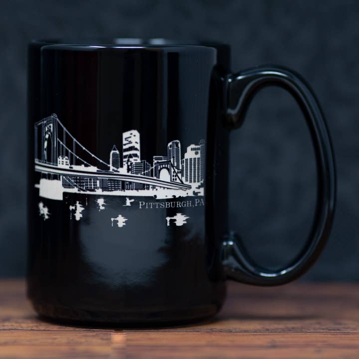 Pittsburgh Bridge Skyline Etched Drinkware Barware for wholesale by Gifts of Glass & Wear