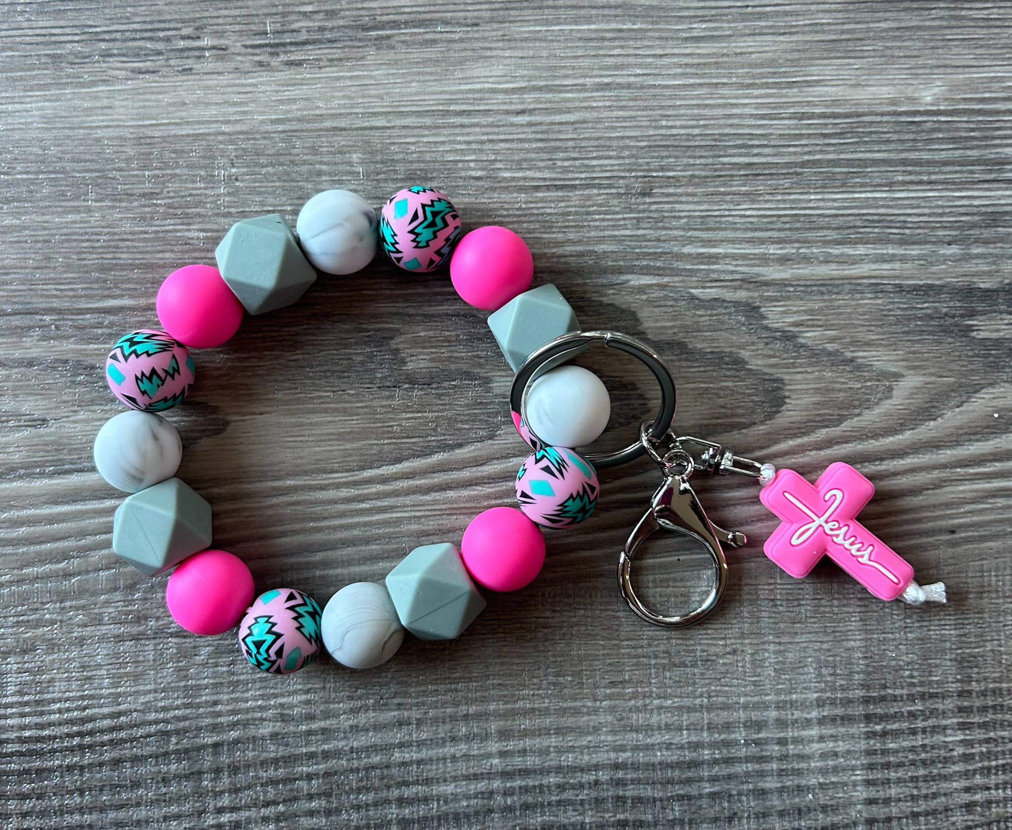 JILLIAN INK LLC - Wholesale Keychain Bracelet - Faith Jesus Cross Wristlet Keychain5