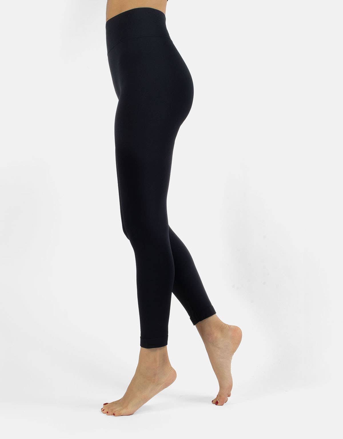 Cette - Wholesale Athletic/Lounge Leggings - Women's - Leggings Seamless, Leggings Comfy, up to 4XL11