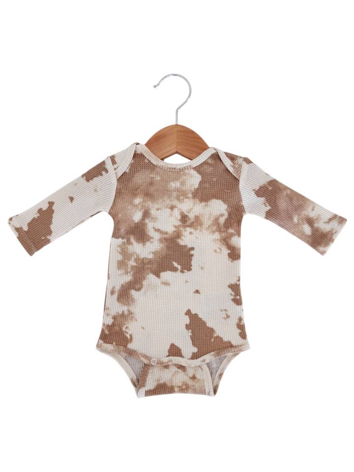 Organic Waffle Long Sleeve Bodysuit, Almond Tie Dye for wholesale by SpearmintLOVE