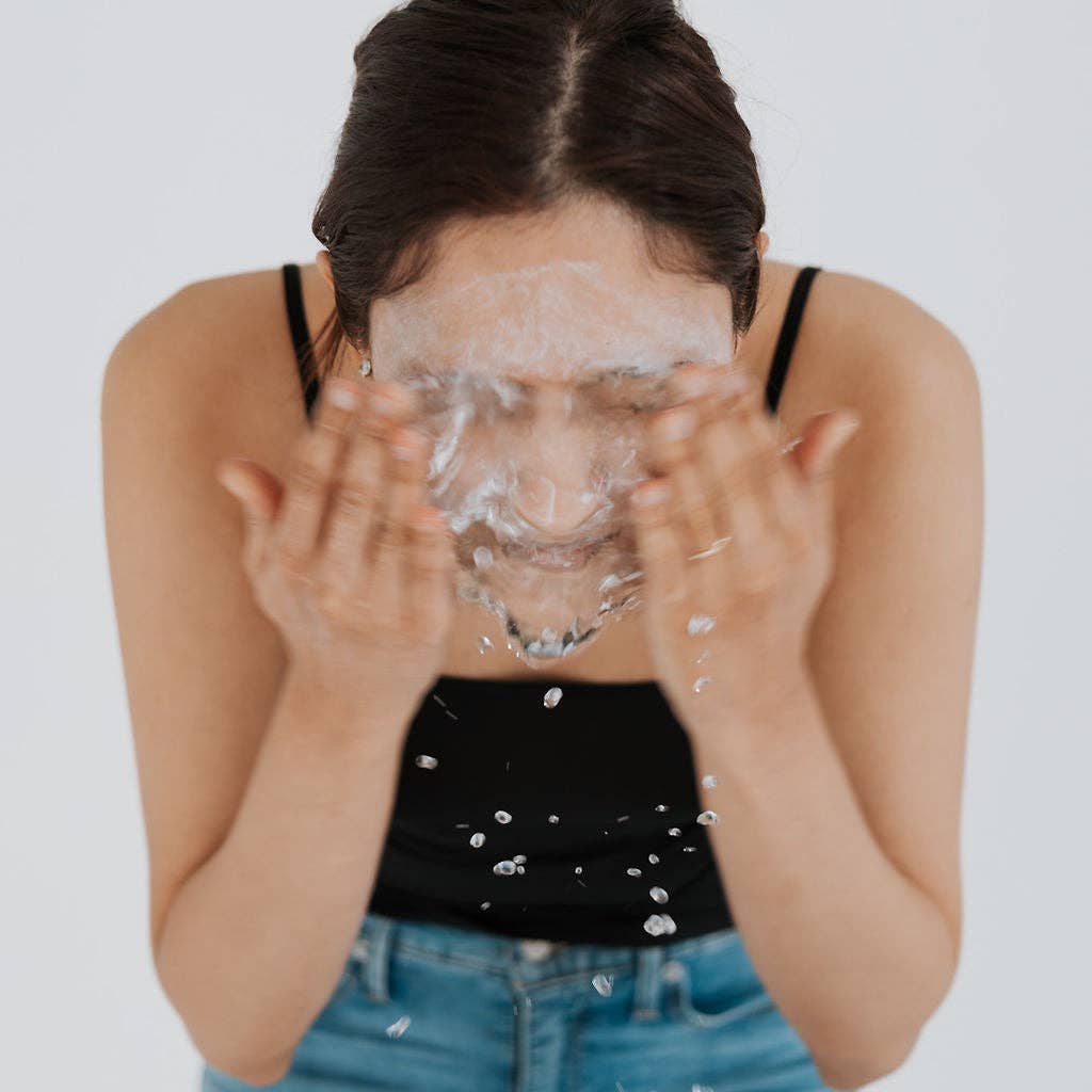 Greenbriar Market - Wholesale Facial Exfoliant/Scrub - Facial Scrub | Invigorate + Reset | Bulk 1 L5