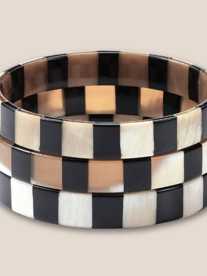 Horn Bracelet 10mm Black Stripe 04 for wholesale by JolieJulie-MaLune-VentiLLo