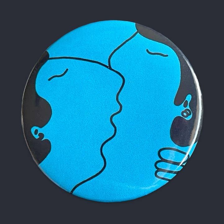 Kissing People Repro Pin for wholesale by bigbadtrouble