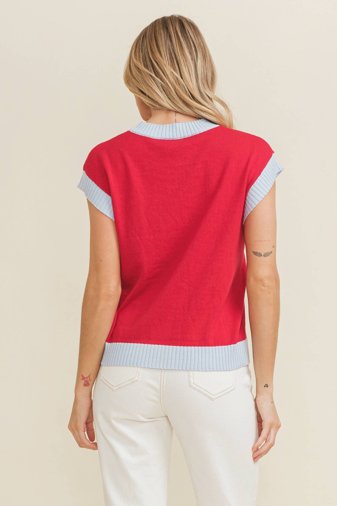 Rosso CSW10403Y - Maglione in maglia da donna Rebels Game Day in vendita all'ingrosso su Faire3