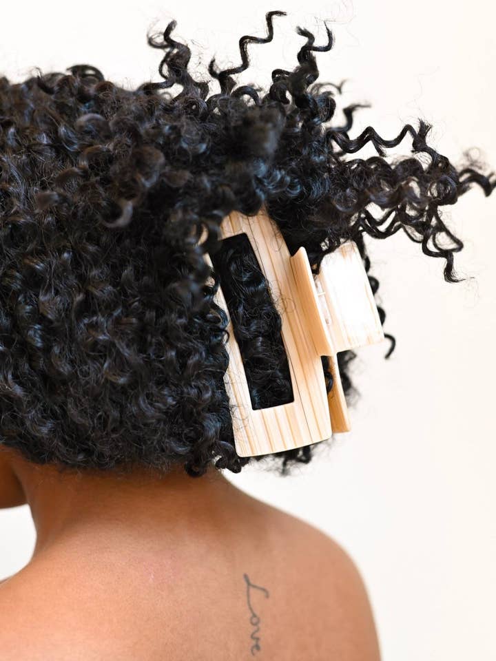 Pinza Oatmilk Jumbo Claw//Respetuoso con el medio ambiente para venta al por mayor de Share Studio