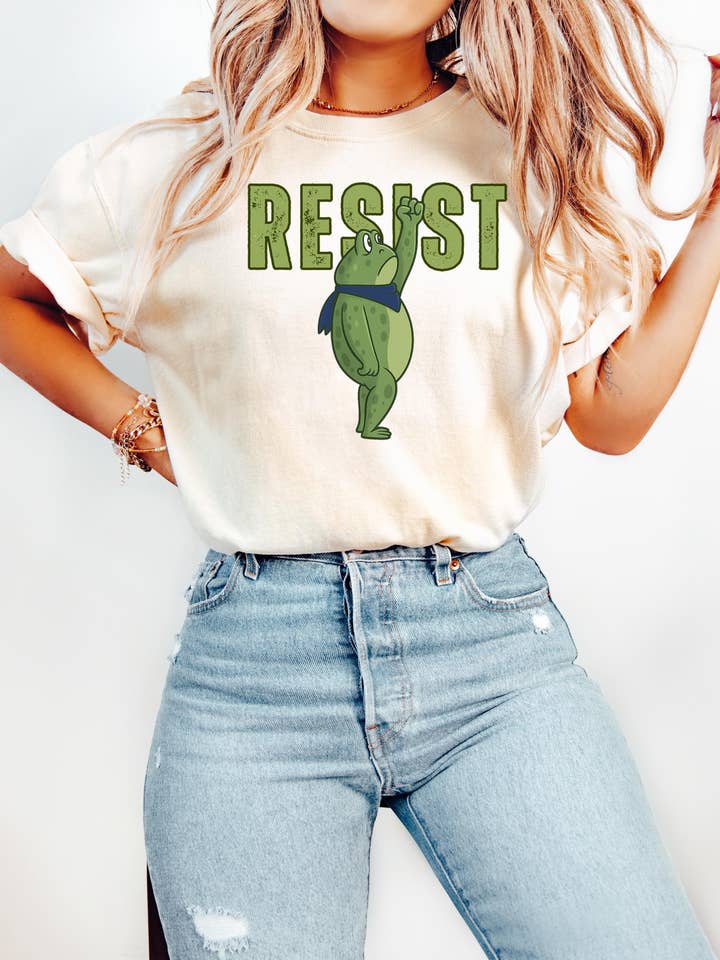 Glaime - Wholesale T-Shirt (Graphic) - Women's - Portland Frog Protest Resist Comfort Colors Shirt, Sweater1
